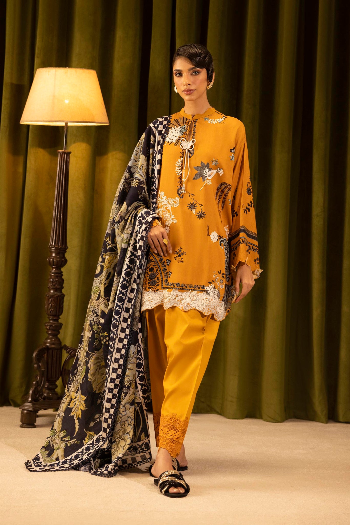 Sana Safinaz | Muzlin Winter 25 | 020A