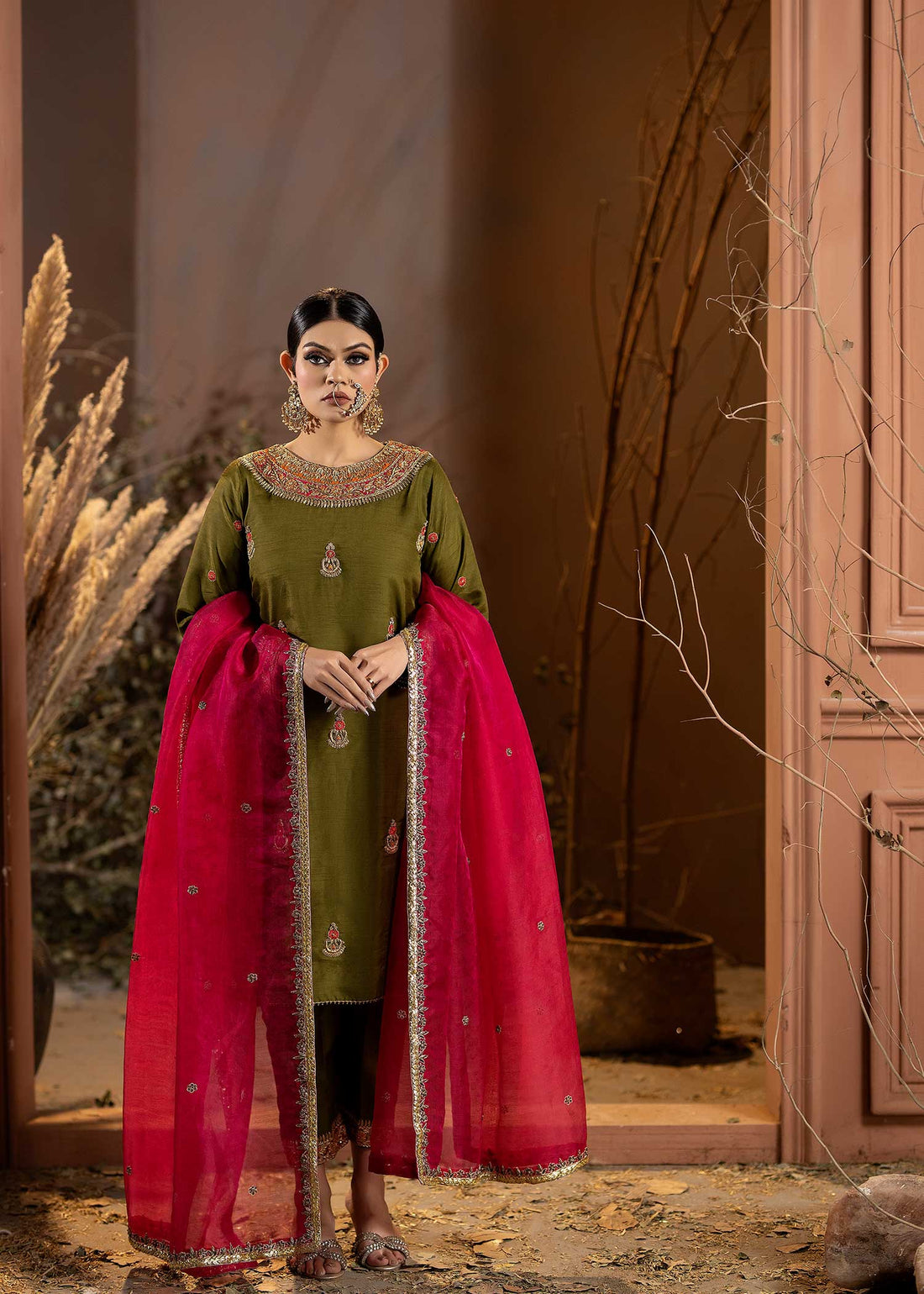 Purple Haze Pret Studio | Apsara Formals | Yasmin - Khanumjan  Pakistani Clothes and Designer Dresses in UK, USA 