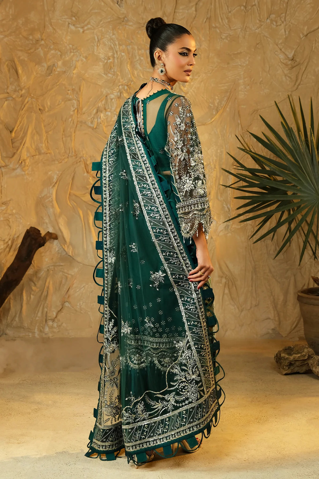Mina Kashif | Kahani Luxury Formals 23 | Dastan - Khanumjan  Pakistani Clothes and Designer Dresses in UK, USA 