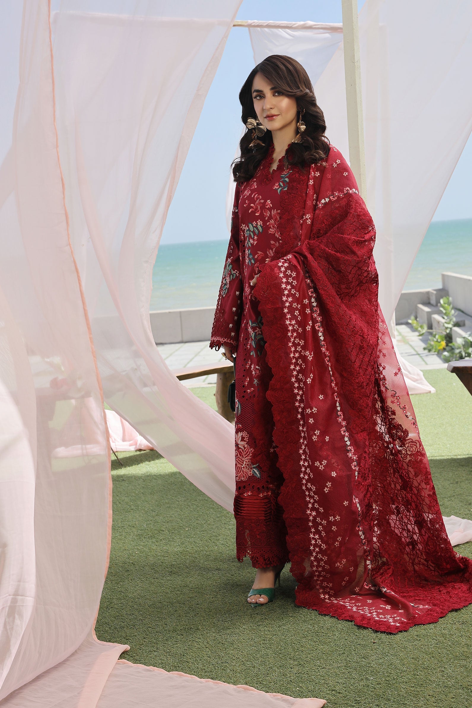 Maryam Hussain | Luxury Lawn 24 | CRIMSON - Khanumjan  Pakistani Clothes and Designer Dresses in UK, USA 