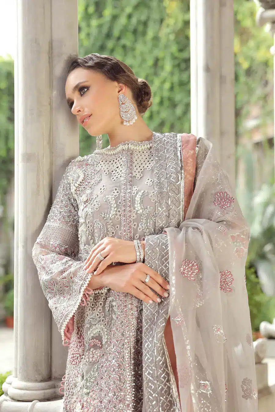 Maryam Hussain | Raha Luxury Festive 23 | Sarai - Khanumjan  Pakistani Clothes and Designer Dresses in UK, USA 