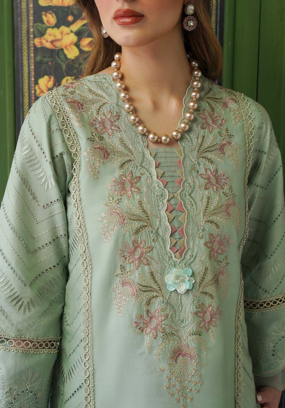 Zarqash | Tresor Luxury Lawn 24 | ZQT 009 GISELLE - Khanumjan  Pakistani Clothes and Designer Dresses in UK, USA 