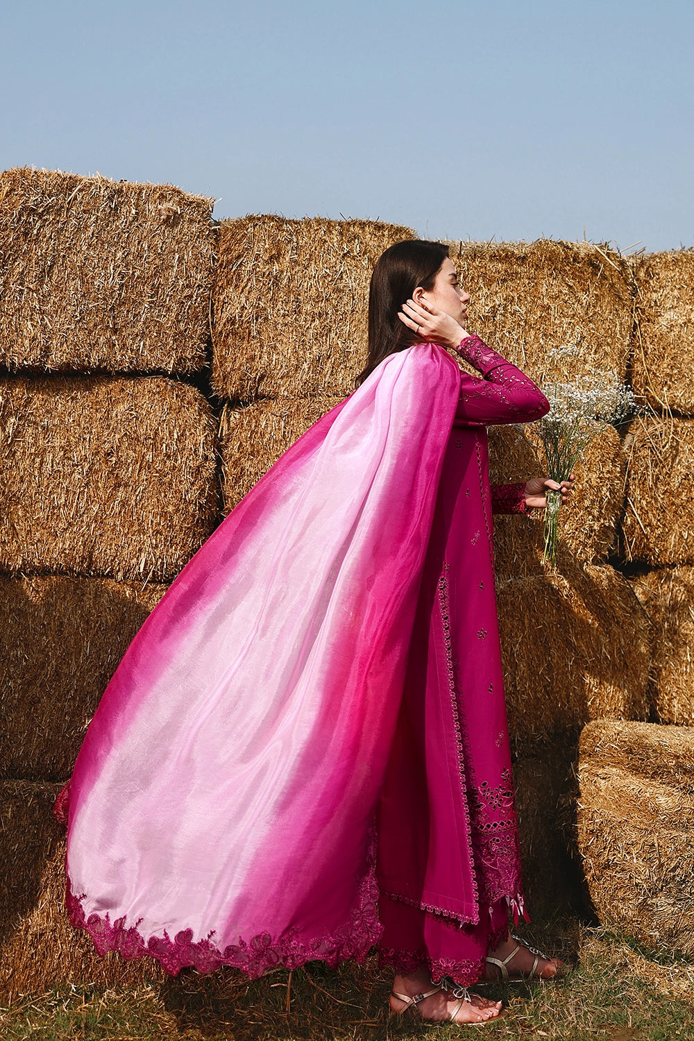 Azure | Luxury Lawn 26 | Barbella