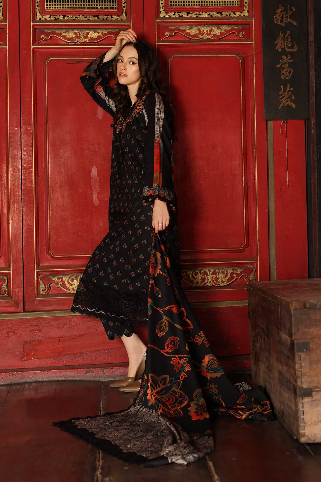 Charizma | Aniq Winter Collection | ANW7-10