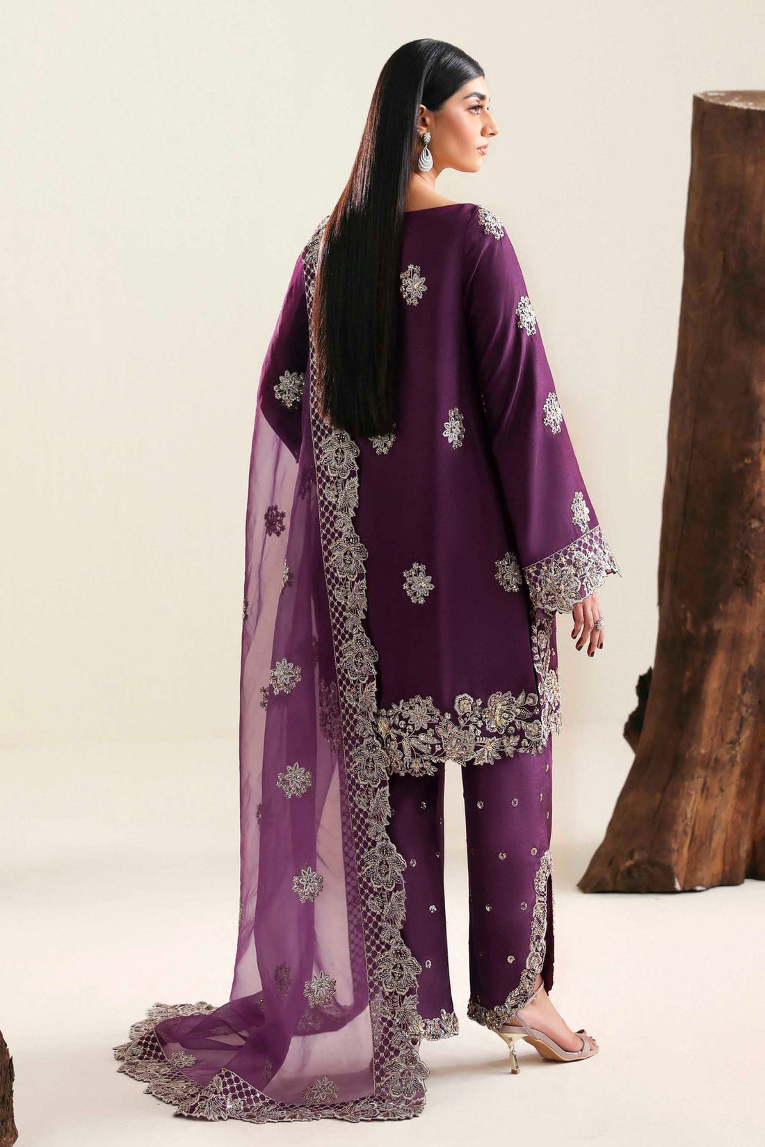 Akbar Aslam | Formal Pret | Nivelle