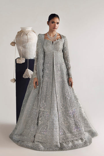 Akbar Aslam | Luxury Formals | Veyra