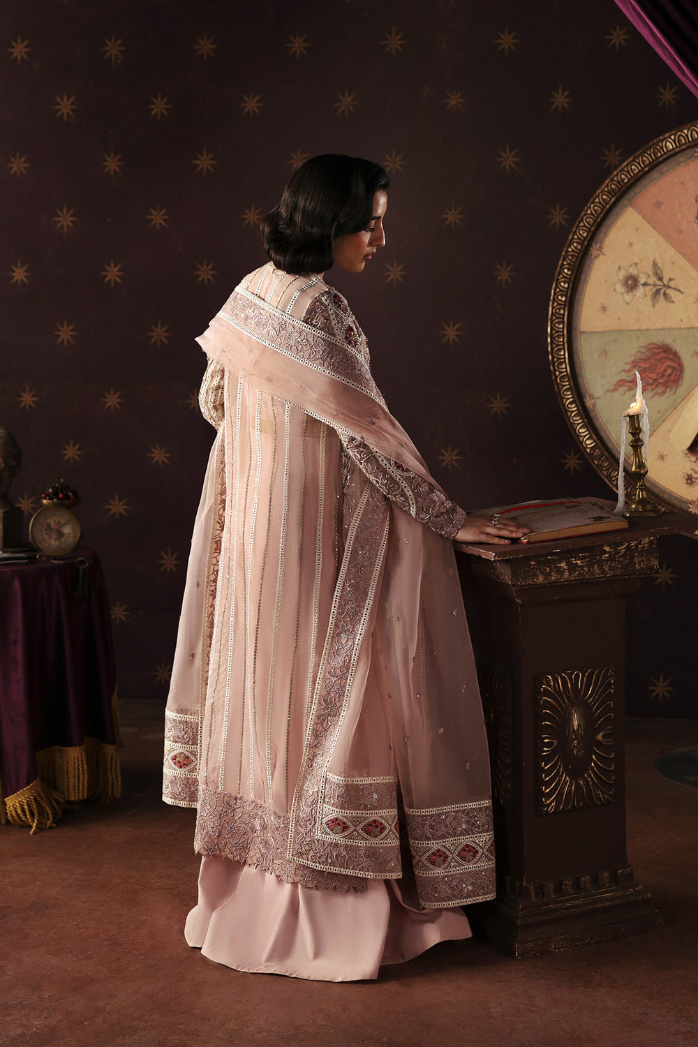 Afrozeh | La Fuchsia 26 | Hermit