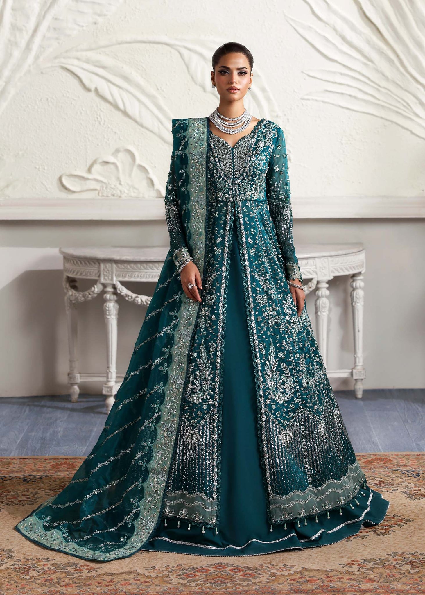 Dastoor | Serene Festive 25 | Eclat