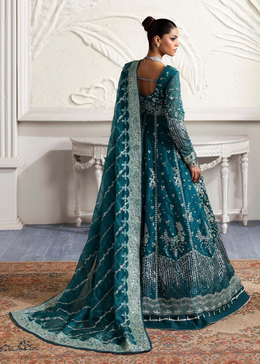 Dastoor | Serene Festive 25 | Eclat