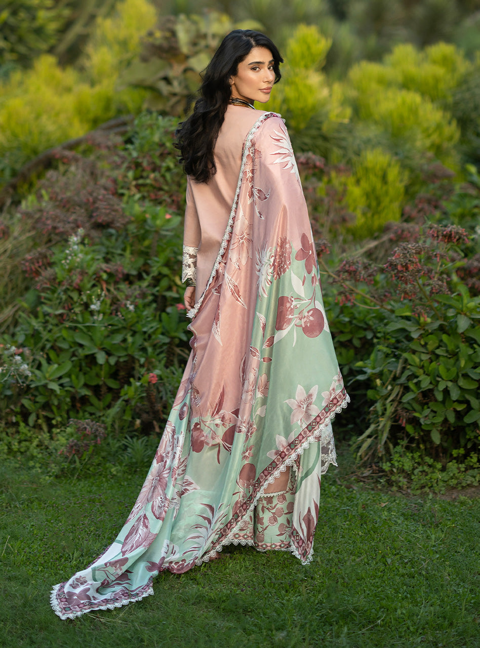 Zainab Chottani | Luxe Lawn 26 | Esme - 02