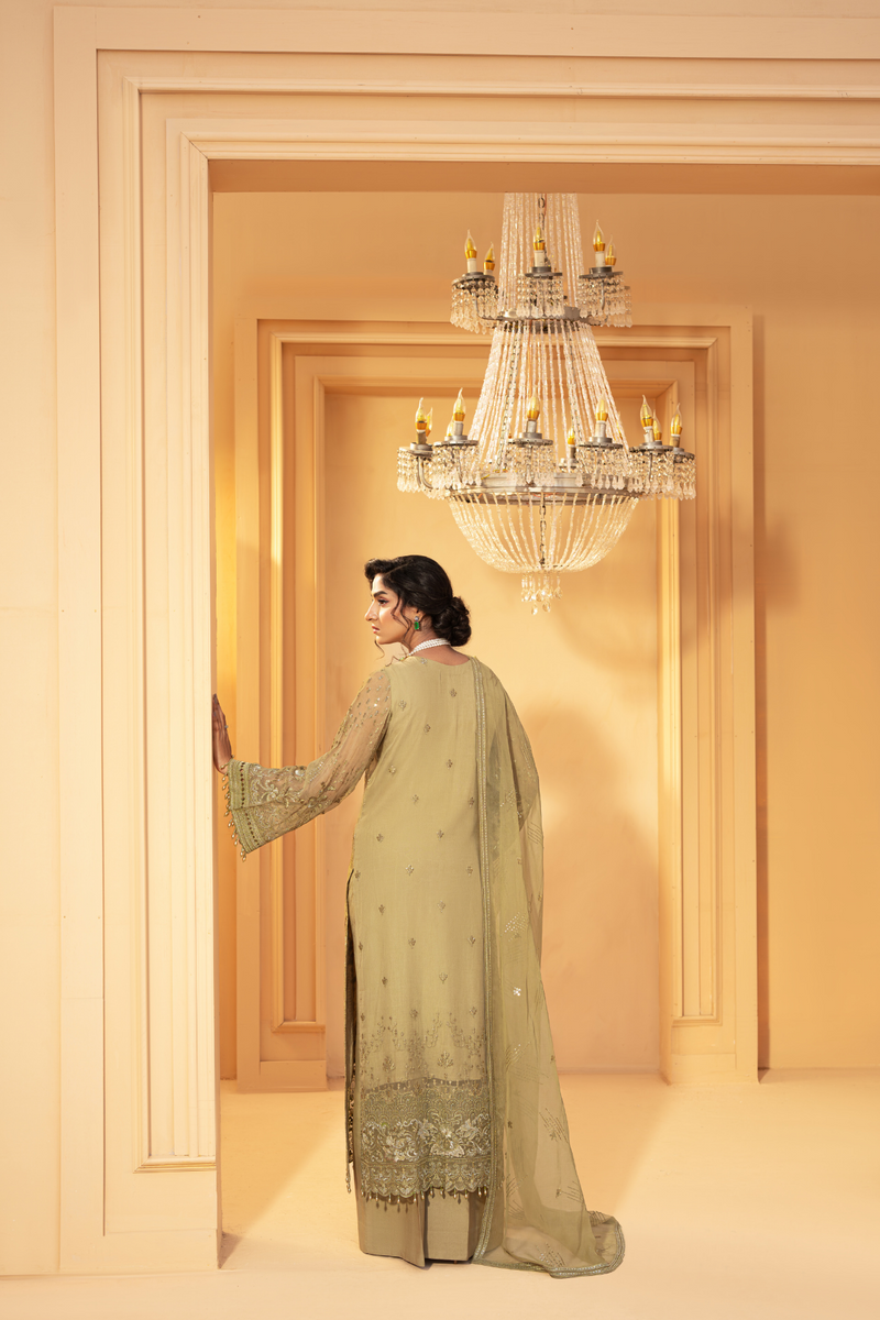 Lavish Premium | Nikhaar Formals | AKAROA