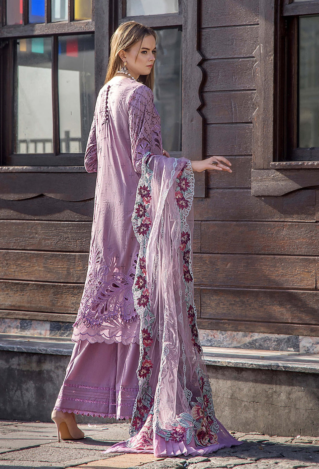 Adans Libas | Lawn by Irha Zia | Adan's Lawn 5556 - Khanumjan  Pakistani Clothes and Designer Dresses in UK, USA 