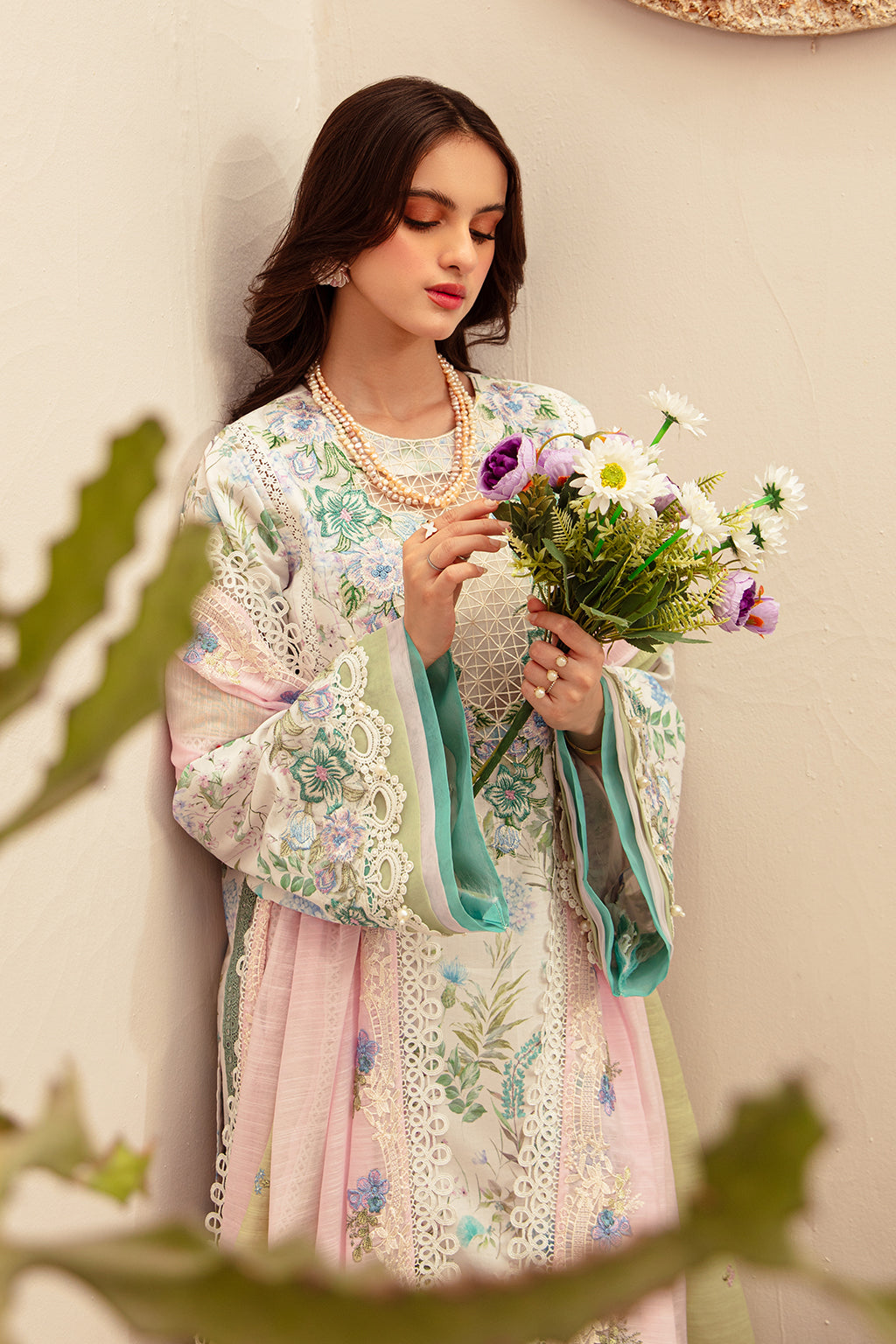 AJR Couture | Alif Affordable Lawn 24 | GLEAM - Khanumjan  Pakistani Clothes and Designer Dresses in UK, USA 