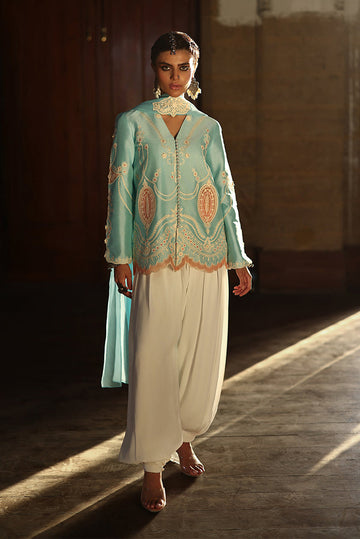 Wardha Saleem | Aari Collection | Alaya