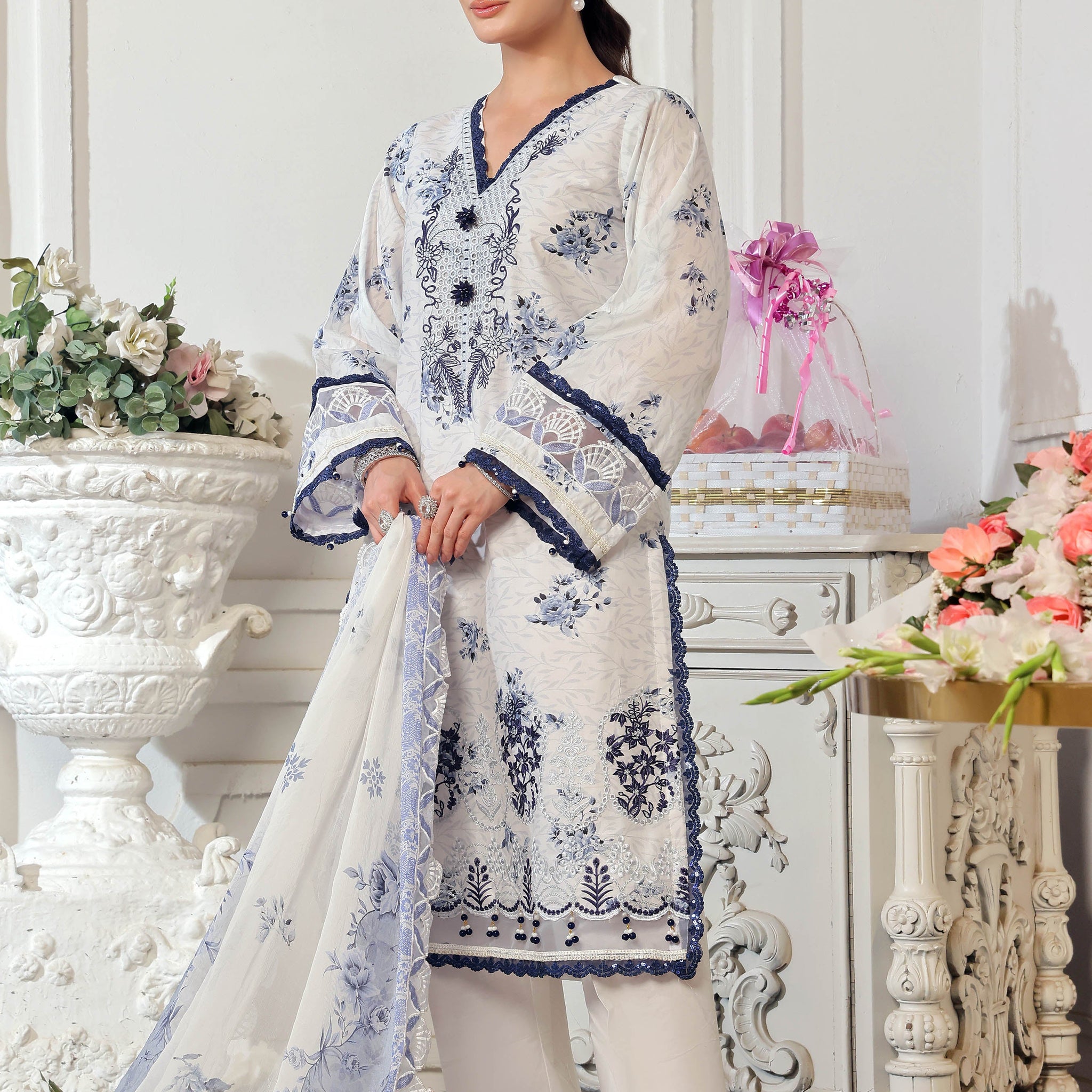 Al Zohaib | Applique Kari Cutwork Edit 25 | ACE-25-04