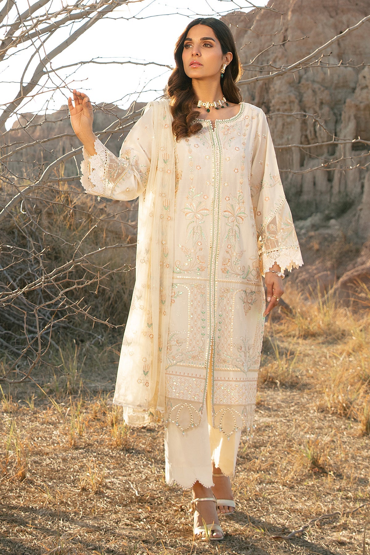 Naqshi| Wedding Formals| MEEHRU