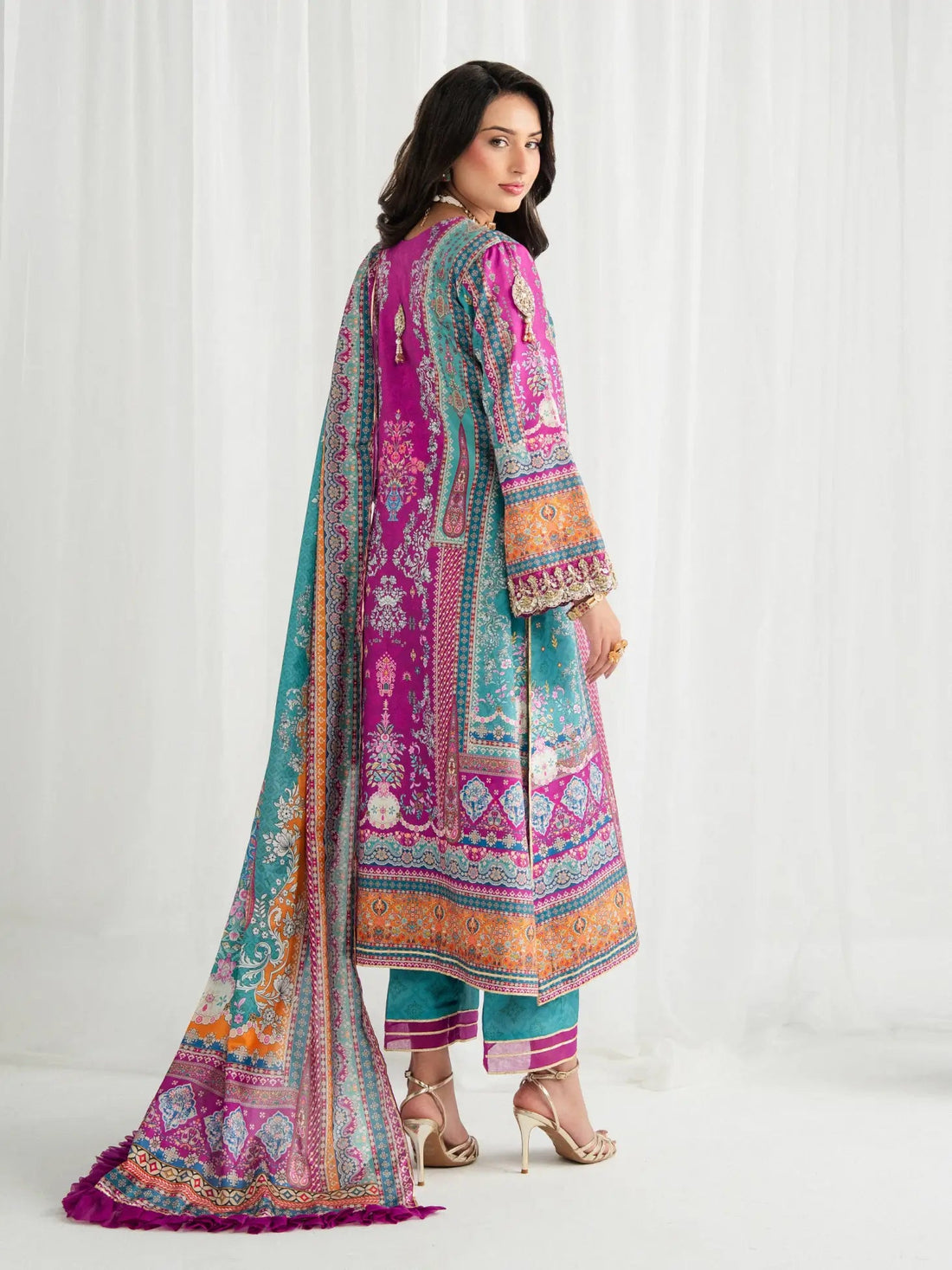 Gulaal | Aira Printed Silk | Magenta Mischief