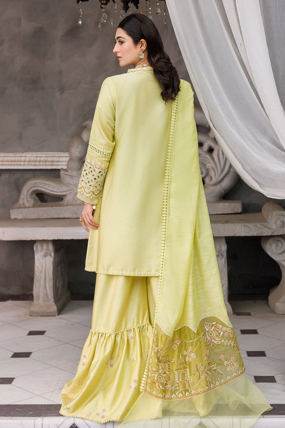 Naqshi| Wedding Formals| SOPHIE