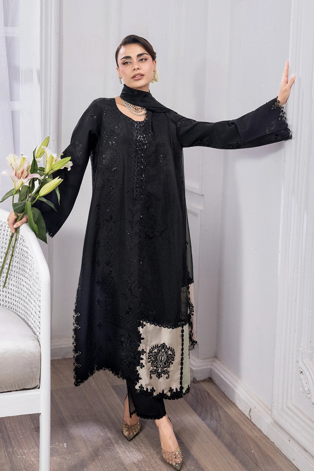Rangrasiya | Lumeire Silk | Eclipse