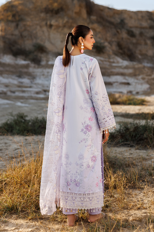 Emaan adeel | Sunlit Groove Luxury Lawn 26 | SUNLIT SWAY