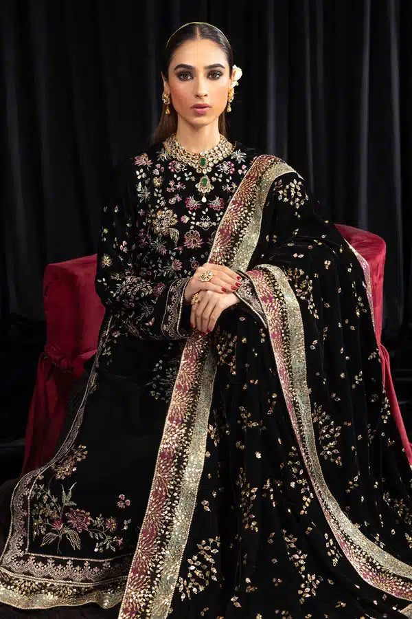 Nureh | Maya Velvet 23 | Kiyara - Khanumjan  Pakistani Clothes and Designer Dresses in UK, USA 