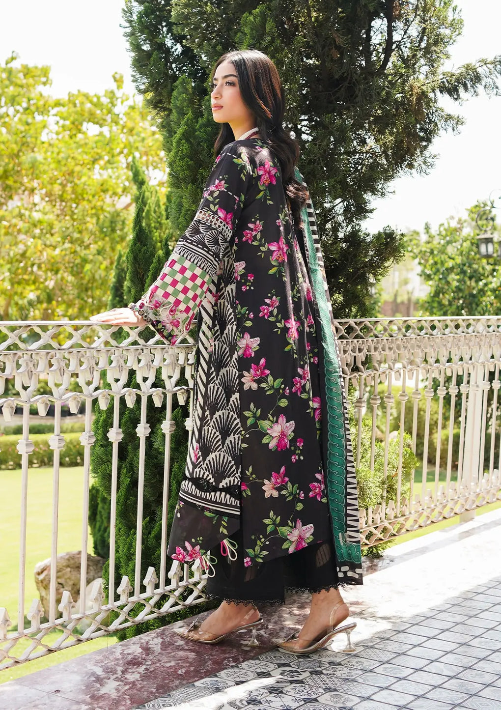 Elaf Premium | Printed Collection 24 | EEP-02A - Dark Floral - Khanumjan  Pakistani Clothes and Designer Dresses in UK, USA 