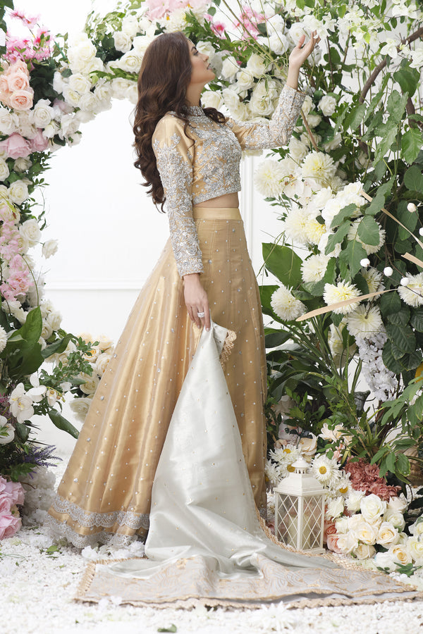 Wahajmkhan | Eden wedding Formals | ANTIQUE GOLD LENGA & CHOLI - Khanumjan  Pakistani Clothes and Designer Dresses in UK, USA 