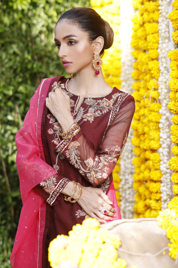 Wahajmbegum | Mehrunnisa Wedding Formals | MAROON BOX SHIRT OUTFIT - Khanumjan  Pakistani Clothes and Designer Dresses in UK, USA 