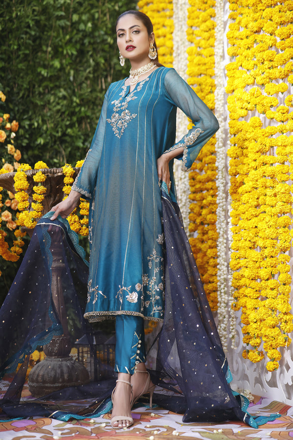 Wahajmbegum | Mehrunnisa Wedding Formals | TURQUOISE PANEL OUTFIT - Khanumjan  Pakistani Clothes and Designer Dresses in UK, USA 