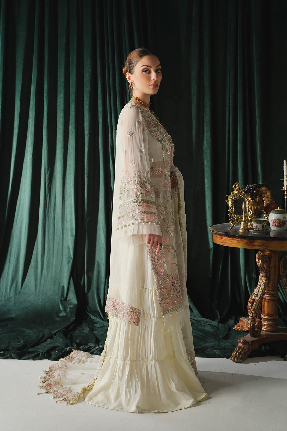 Paras by Pasha | Ayla Luxury Formals | PR107 Jasmine