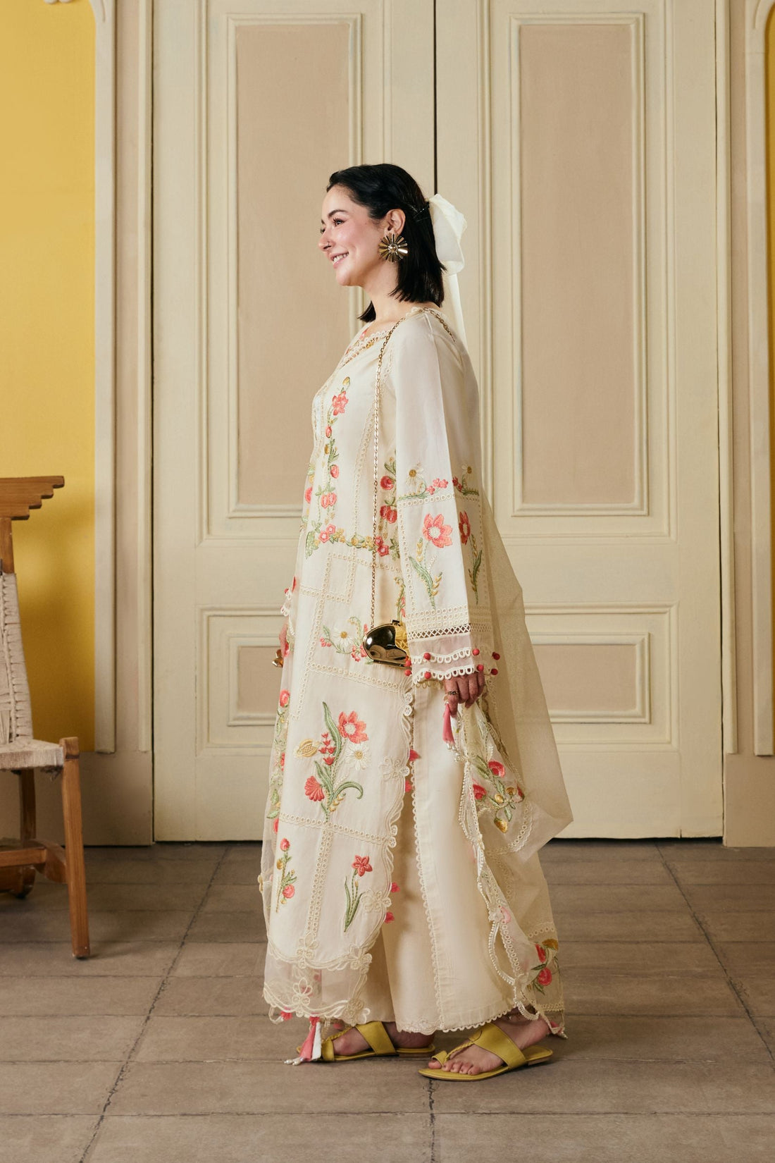 Maryam Hussain | Luxury Lawn 26 Vol 2 | Hala