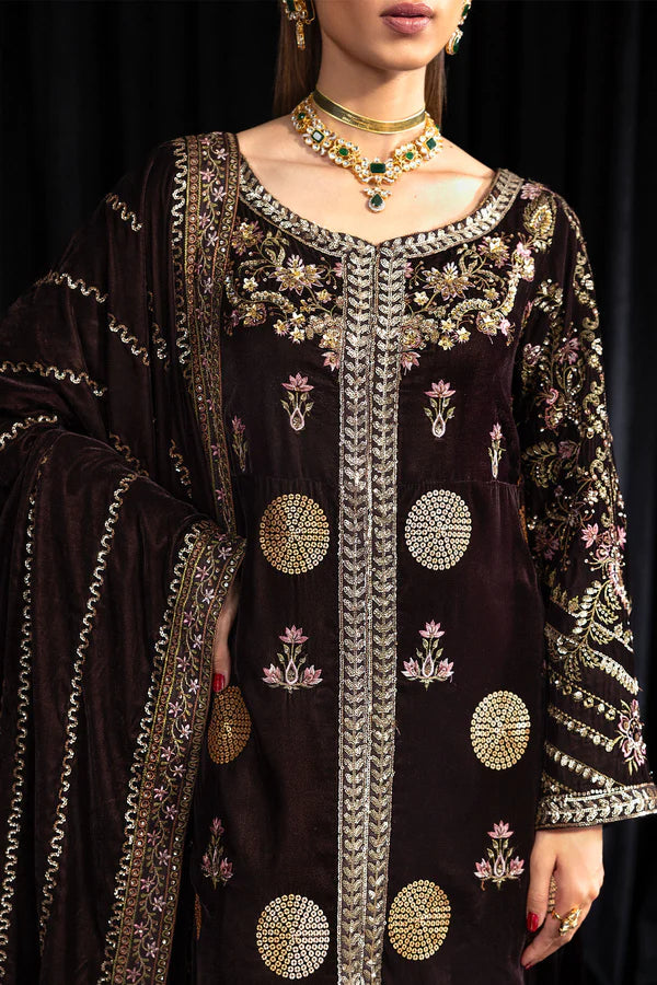 Nureh | Maya Velvet 23 | Moore - Khanumjan  Pakistani Clothes and Designer Dresses in UK, USA 