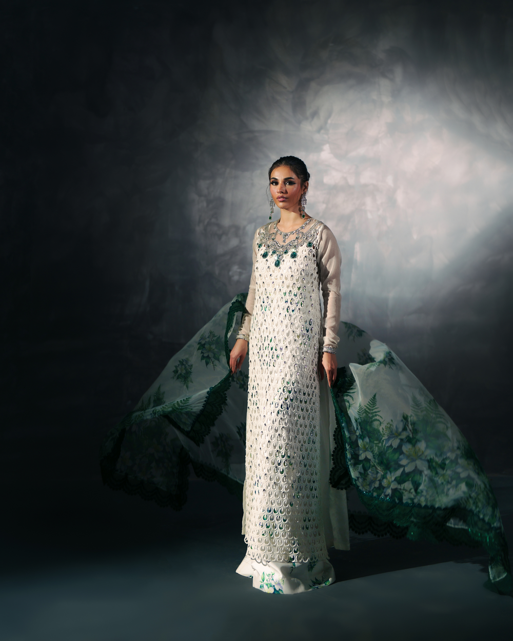 Vasal | Zyra Luxe Pret 26 | Emerald Whisper