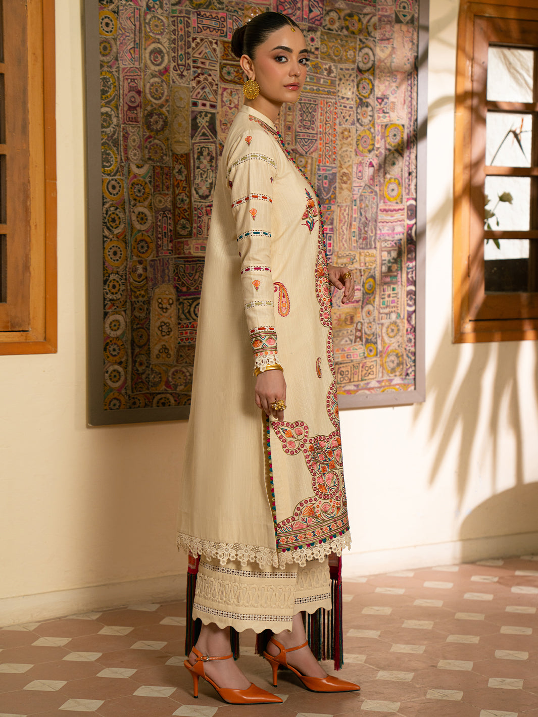 Bin Ilyas | Gulrukh Khaddar 25 | 61-A