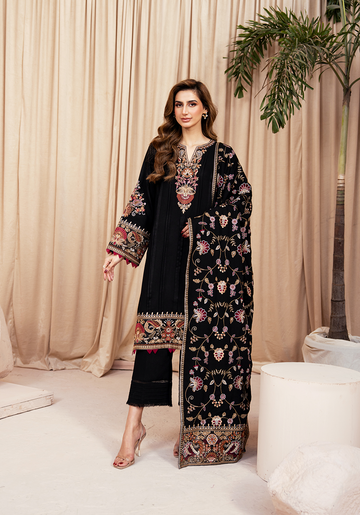 Zarqash | The Winter Luxe Pret | NOIR BLOOM