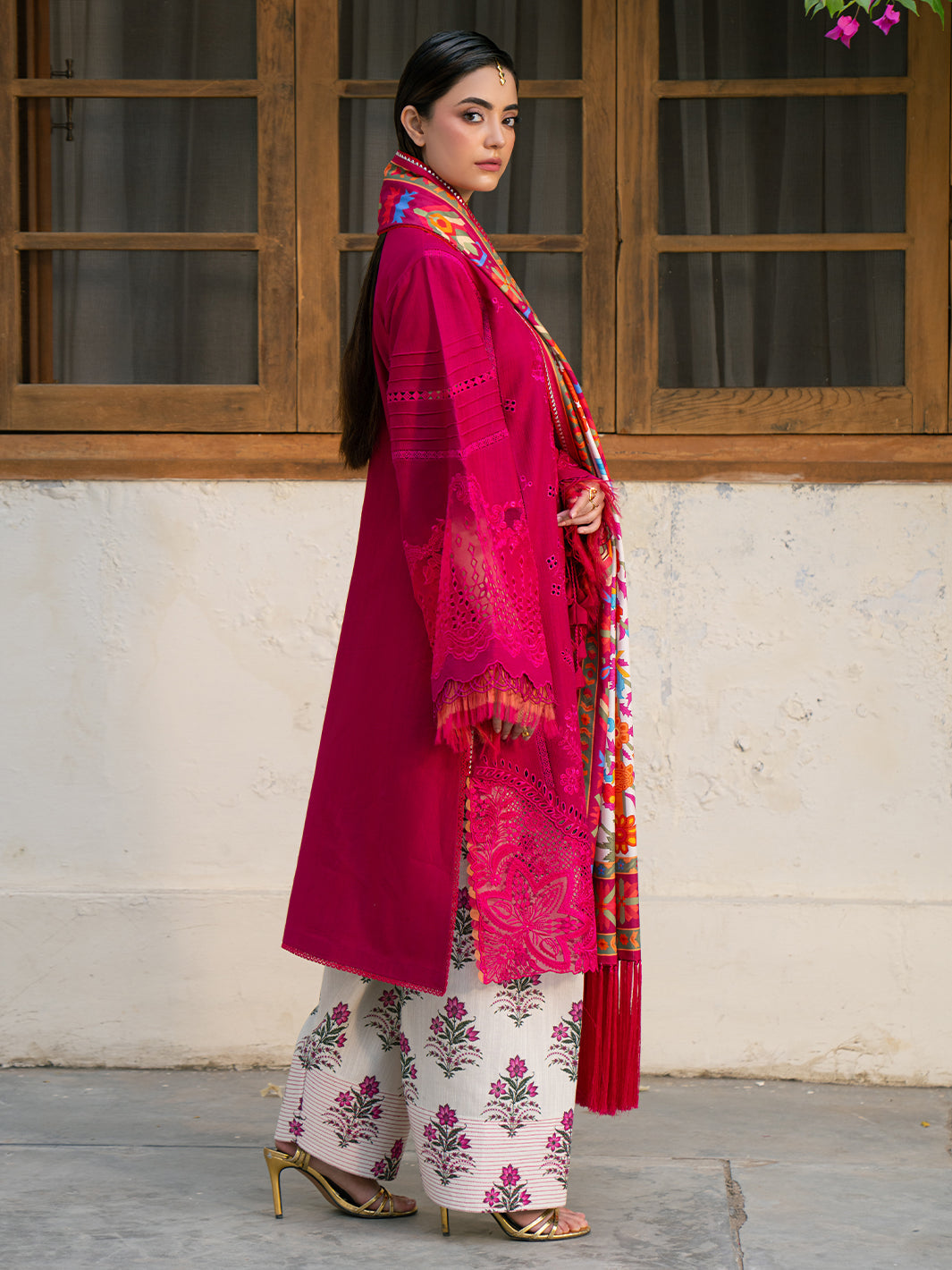 Bin Ilyas | Gulrukh Khaddar 25 | 66-B