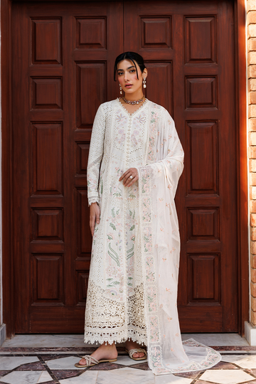 Emaan Adeel | Mirabelle Festive Luxury Lawn | SERAPH