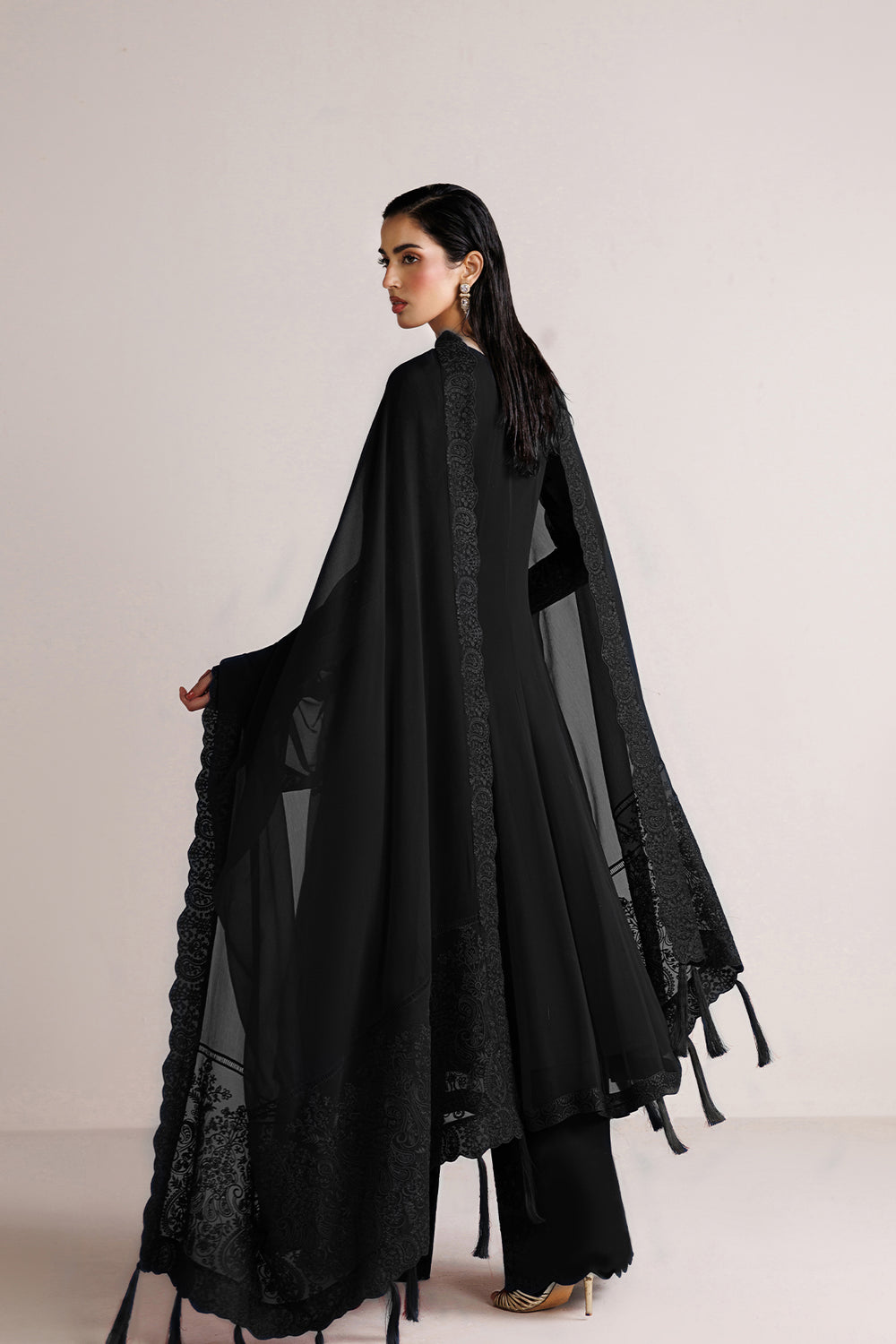 Farasha | Chiffon Essentials 26 | Black Dahlia