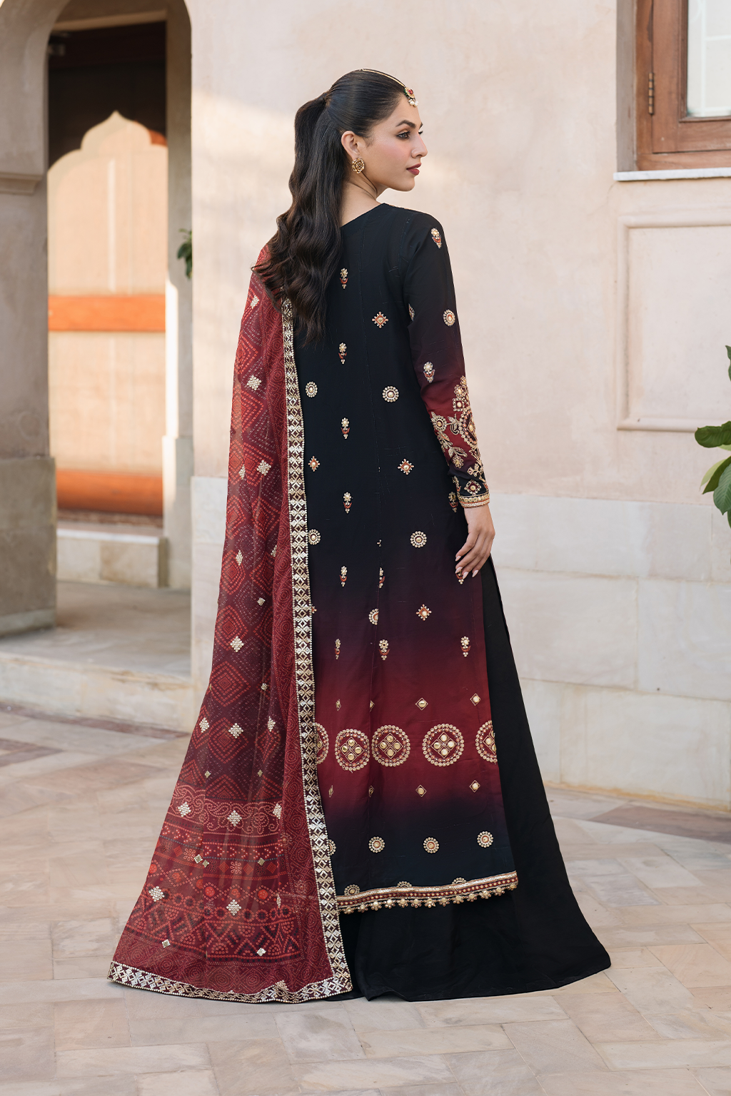 Iznik | Bandhani Formals | UE-330