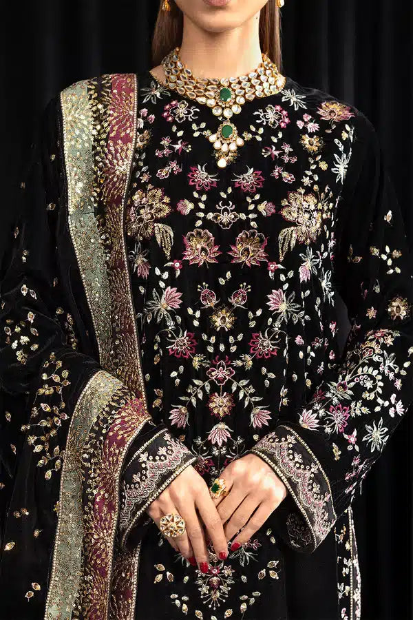 Nureh | Maya Velvet 23 | Kiyara - Khanumjan  Pakistani Clothes and Designer Dresses in UK, USA 