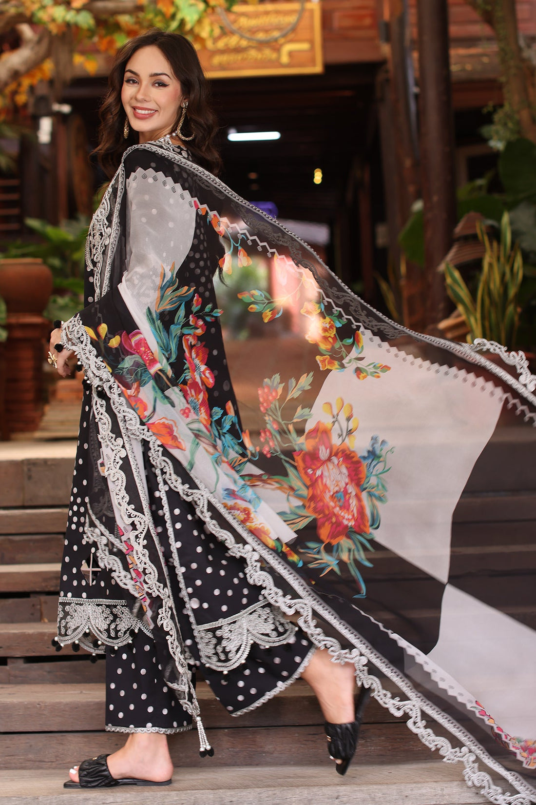 Charizma | Aniq Lawn | AN5-09