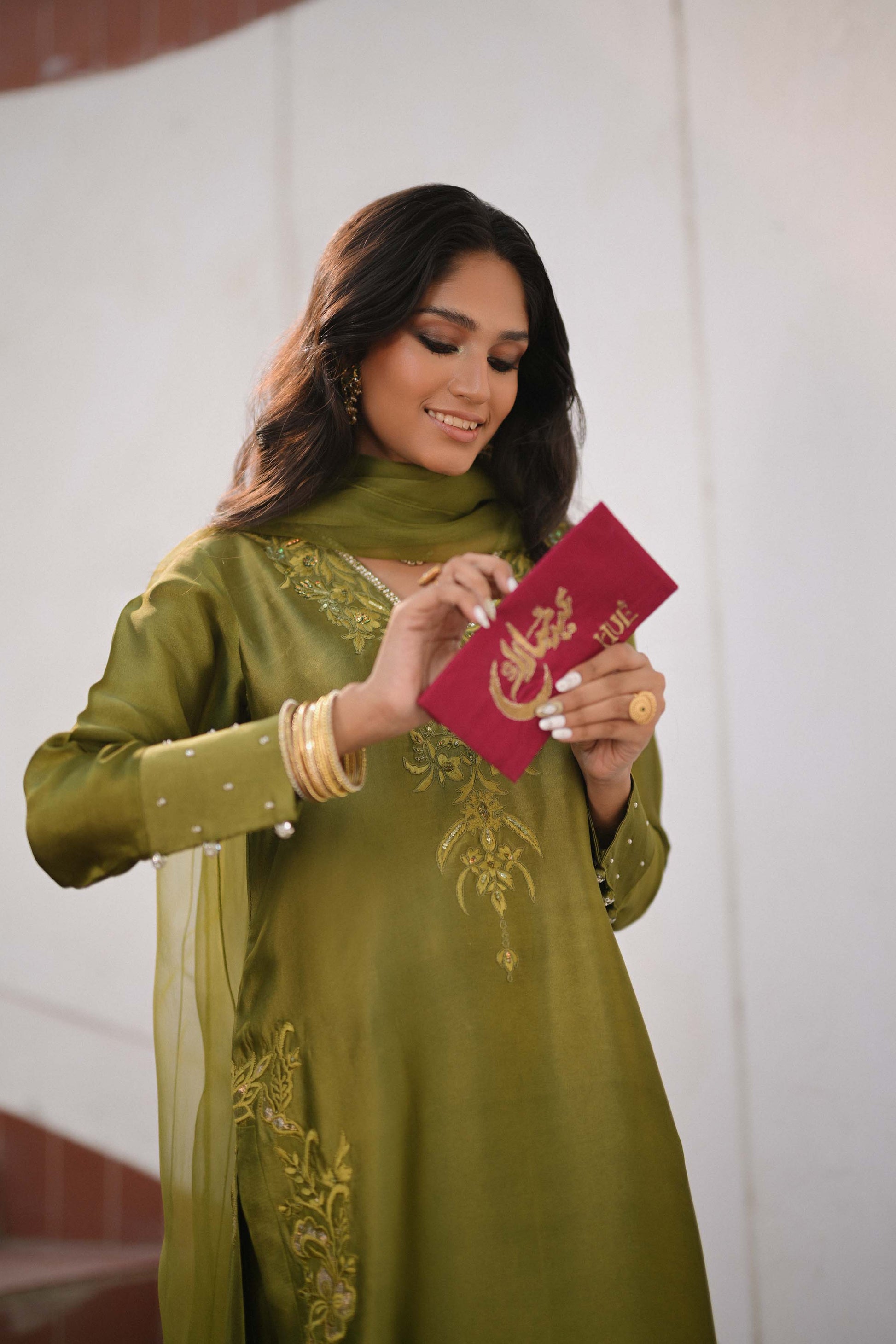 Hue Pret | Zard Collection | BARKHA - Khanumjan  Pakistani Clothes and Designer Dresses in UK, USA 