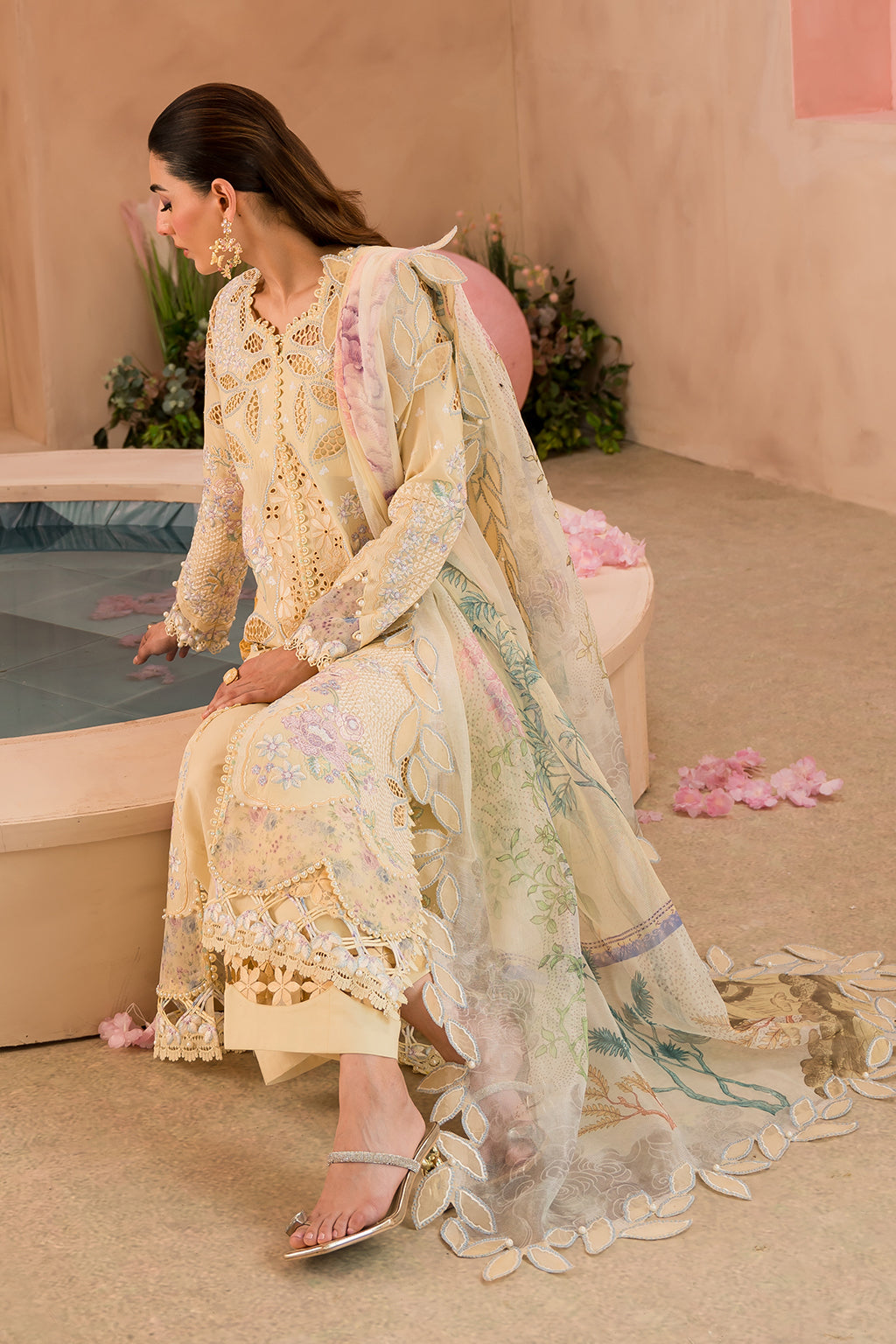 Afrozeh | The Pinted Grden Lawn 24 | Sweet Saffron - Khanumjan  Pakistani Clothes and Designer Dresses in UK, USA 