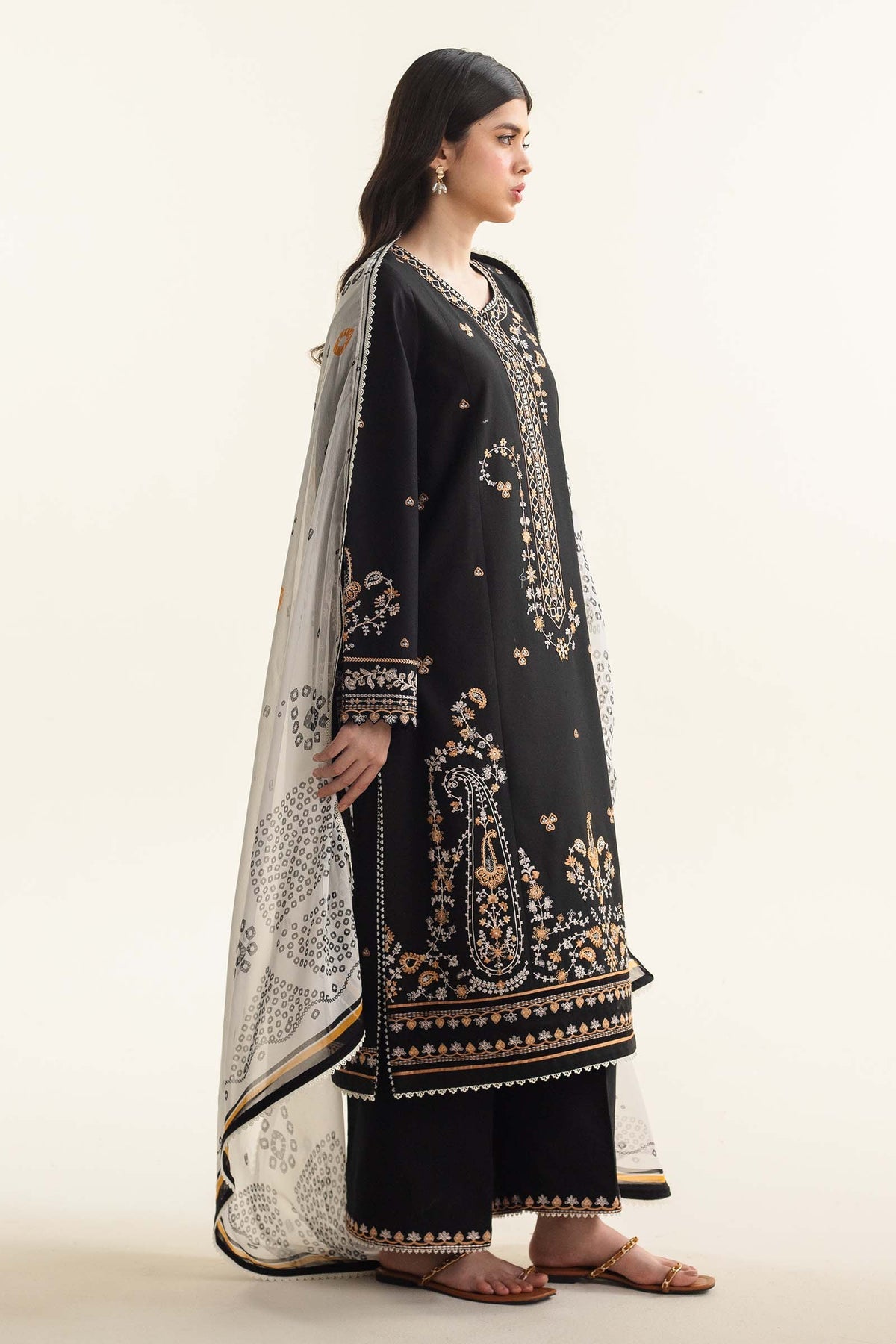 Zara Shahjahan | Coco Lawn Vol 2 | ARELA-7B - Khanumjan  Pakistani Clothes and Designer Dresses in UK, USA 