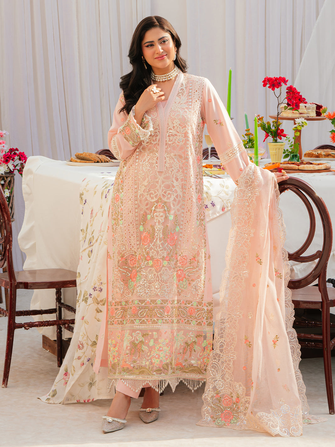 Mahnur | Allenura Luxury Lawn 24 | AZURE - Khanumjan  Pakistani Clothes and Designer Dresses in UK, USA 