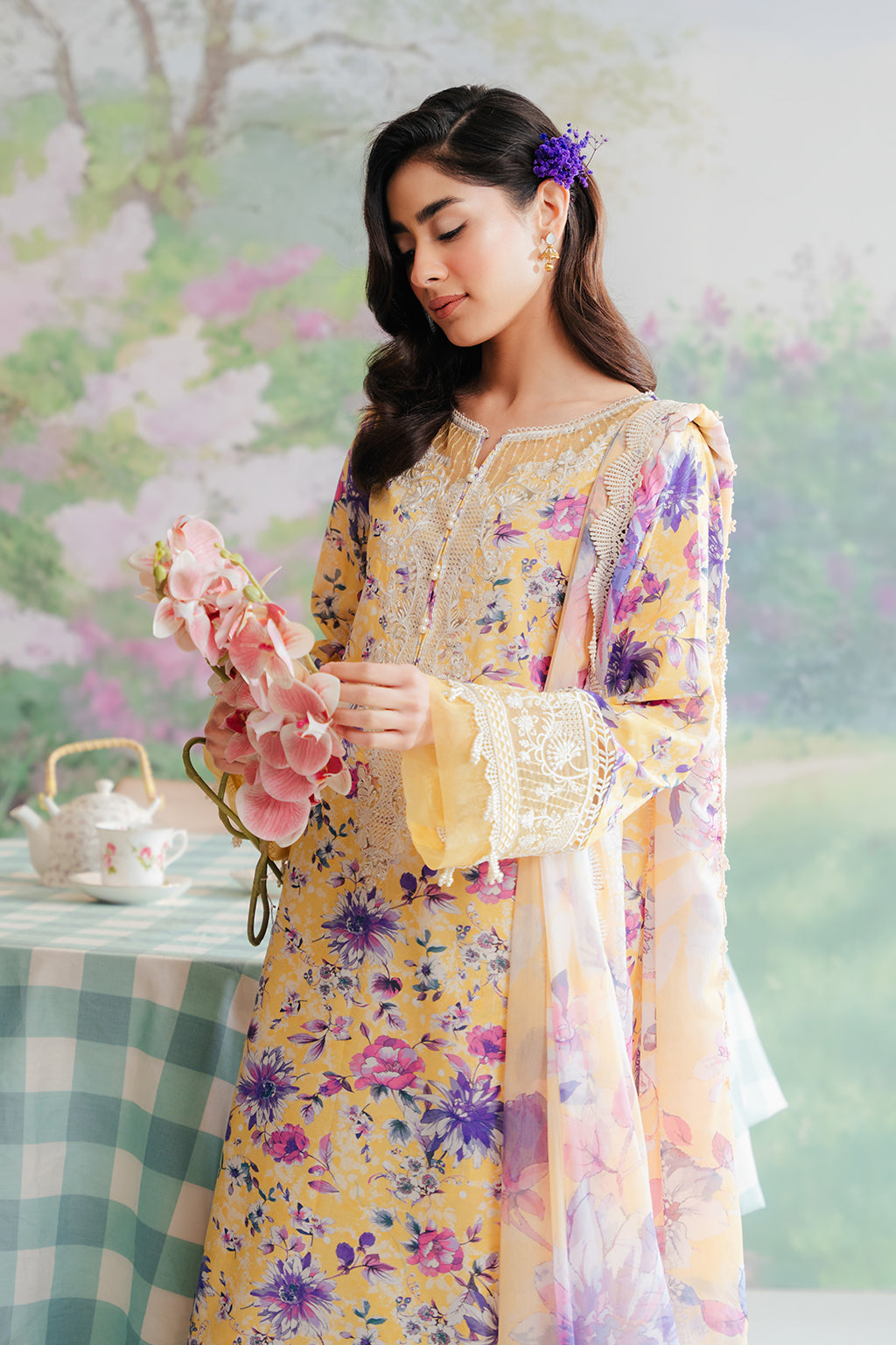 Afrozeh | The Floral Charm | Tuscany - Khanumjan  Pakistani Clothes and Designer Dresses in UK, USA 