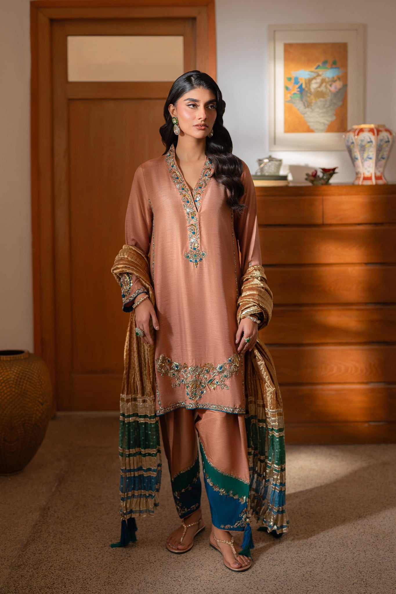 Ammara Khan | Ronaq Luxury Formals | Classic Mukesh Beauty Set (D-09)