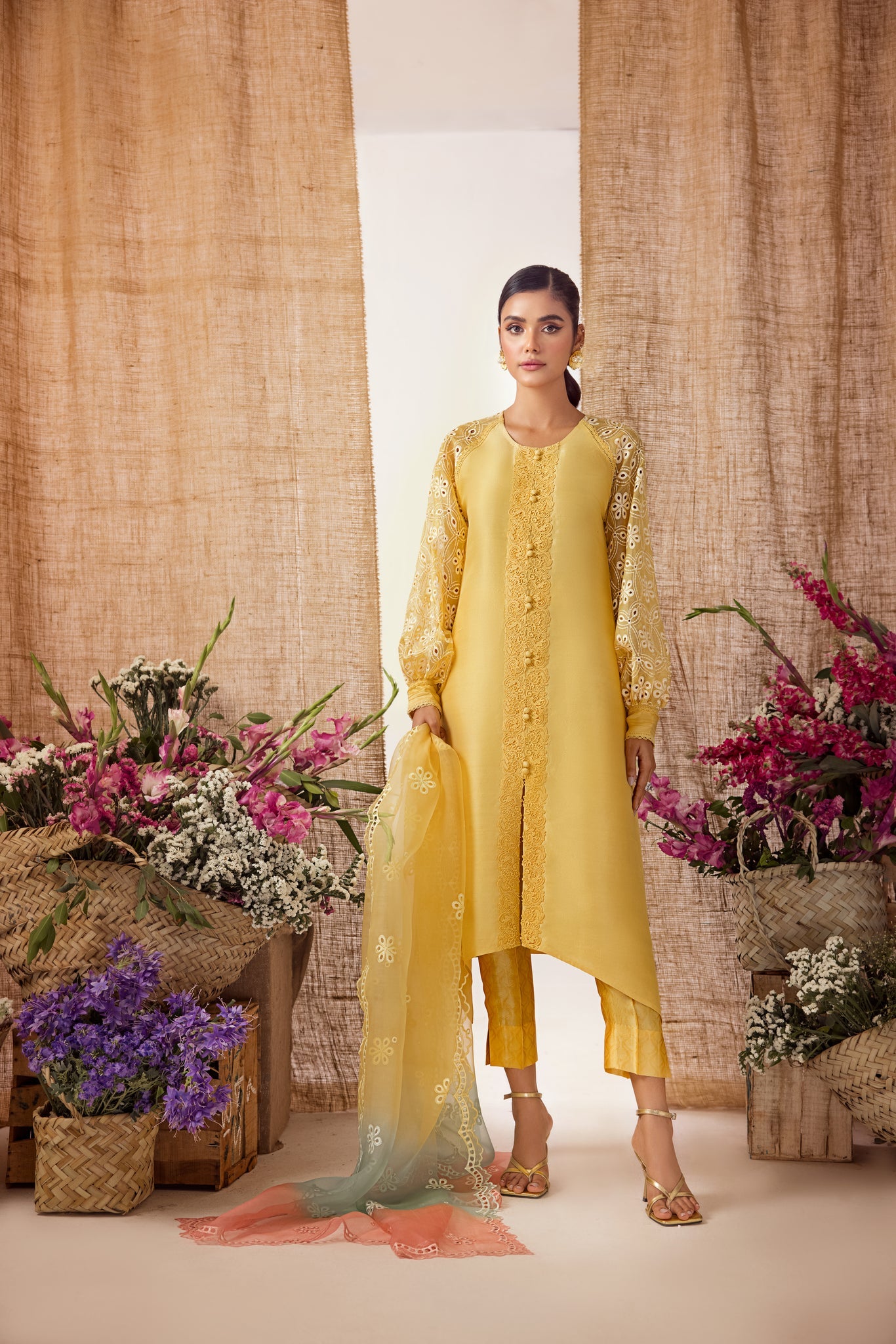 Anam Akhlaq | Festive Collection | D-35 - Khanumjan  Pakistani Clothes and Designer Dresses in UK, USA 