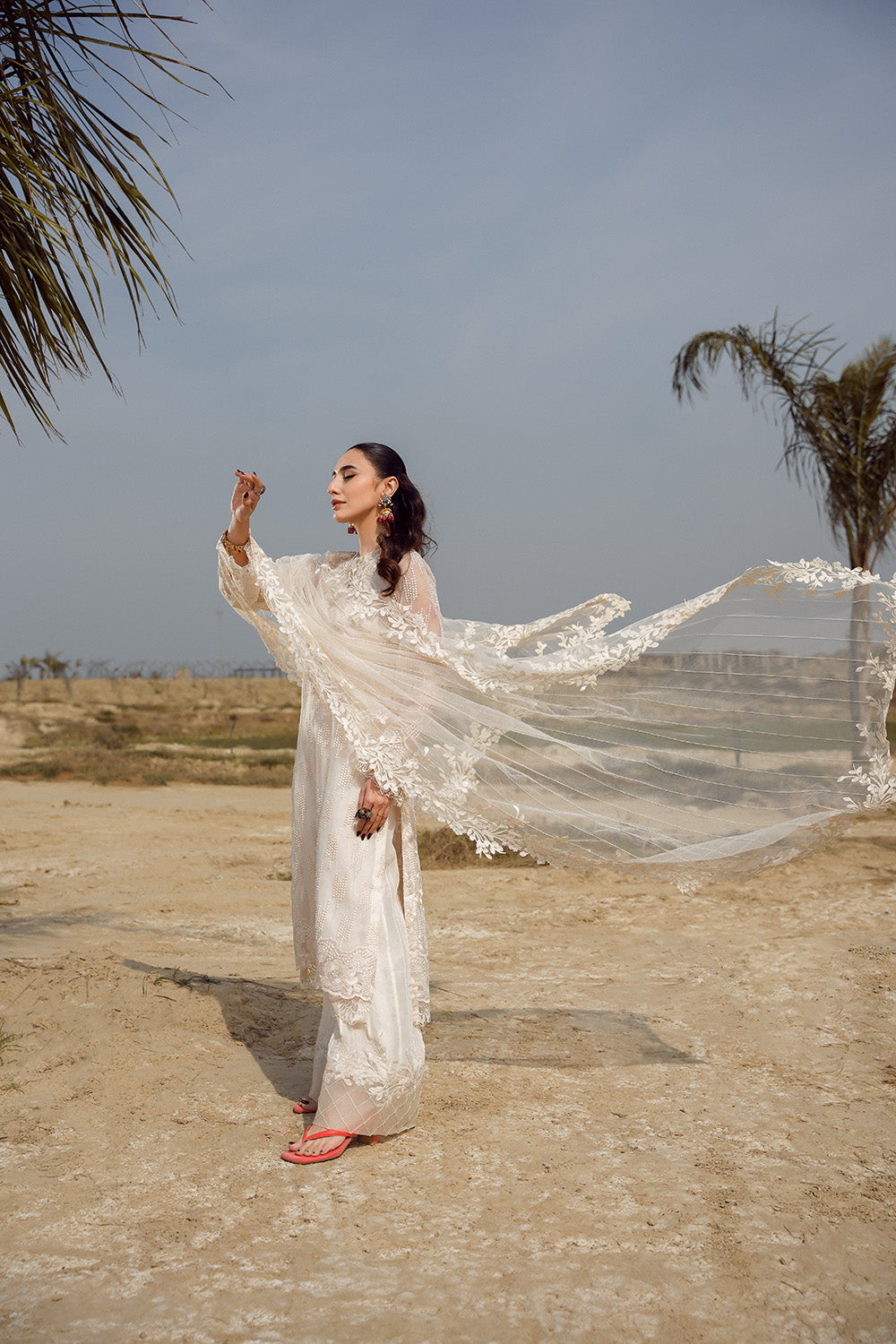 Nilofer Shahid | Verve Summer 24 | Anastasia