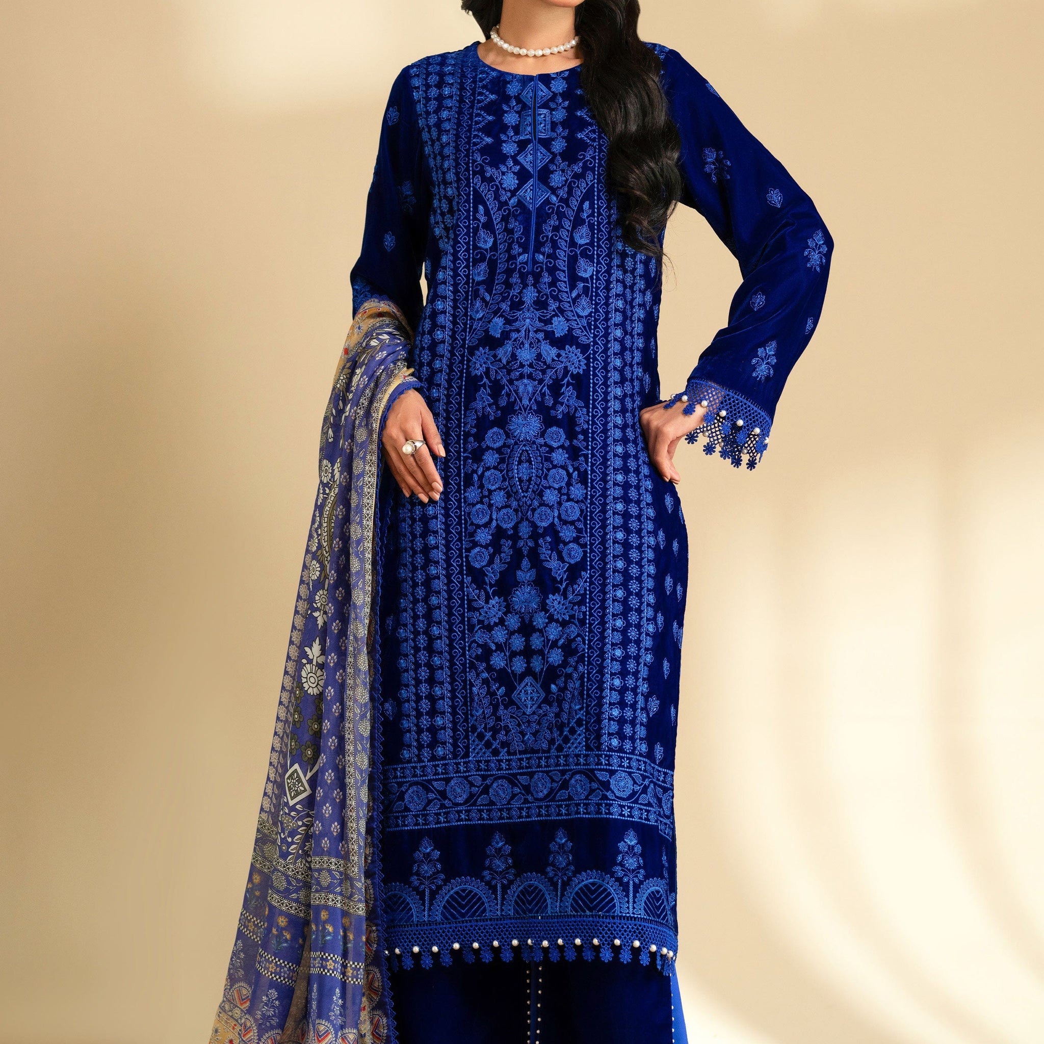 Taana Baana | The Velvet Affair | F0468